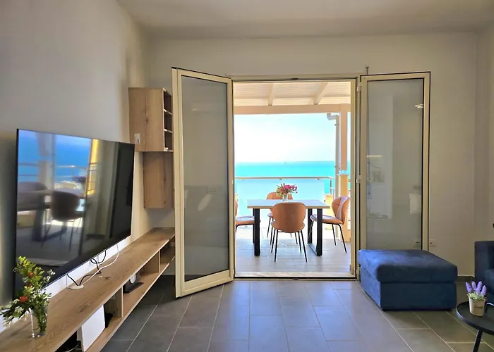 Apartmán Hill With Sea View In 061
